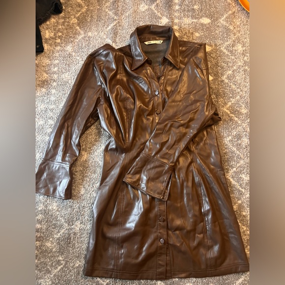 EUC ZARA CHOCOLATE BROWN FAUX LEATHER DRESS! - Picture 1 of 5